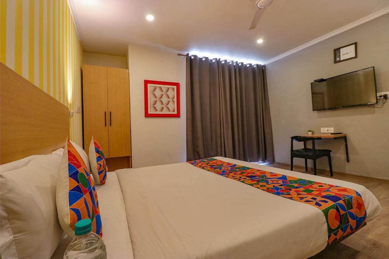 Fabhotel Chattarpur Enclave New Delhi Exterior photo