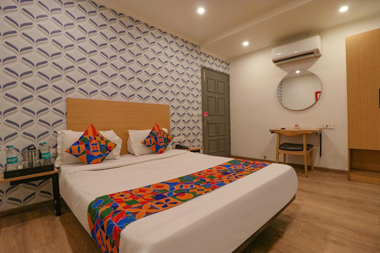 Fabhotel Chattarpur Enclave New Delhi Exterior photo
